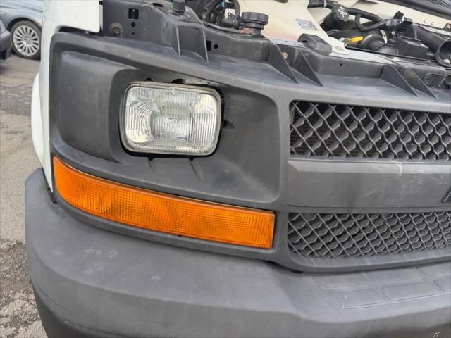 2017 Chevrolet Express Work Van