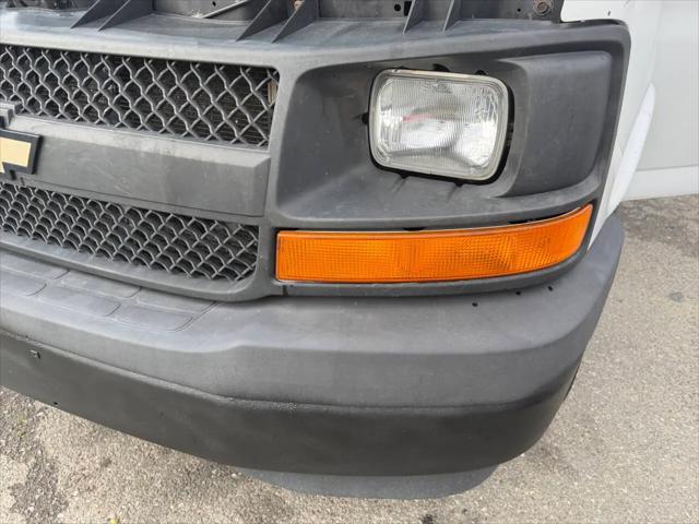 2017 Chevrolet Express Work Van