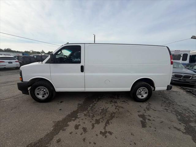2017 Chevrolet Express Work Van
