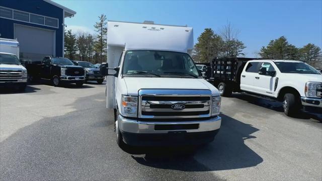 2026 Ford E-450 Cutaway E-Series Cutaway