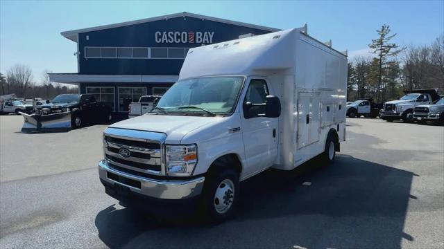2026 Ford E-450 Cutaway E-Series Cutaway