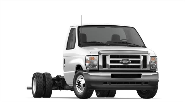2026 Ford E-450 Cutaway E-Series Cutaway
