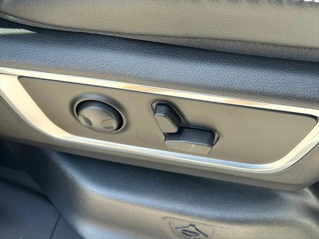 2025 Ram 1500 Laramie Crew Cab 4x4 57 Box