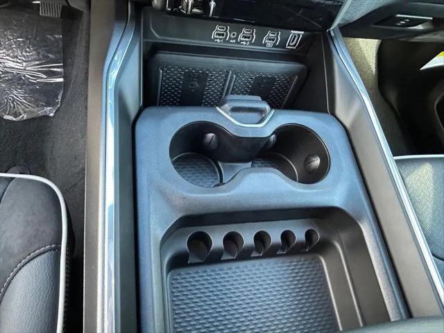 2025 Ram 1500 Laramie Crew Cab 4x4 57 Box