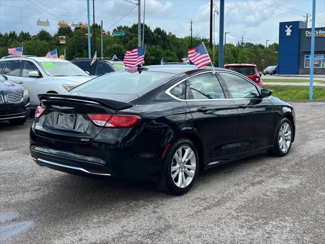 2016 Chrysler 200 Limited
