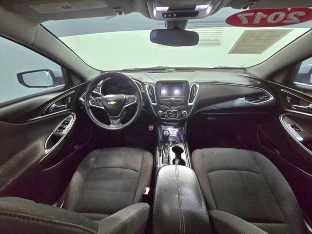 2017 Chevrolet Malibu 1LT