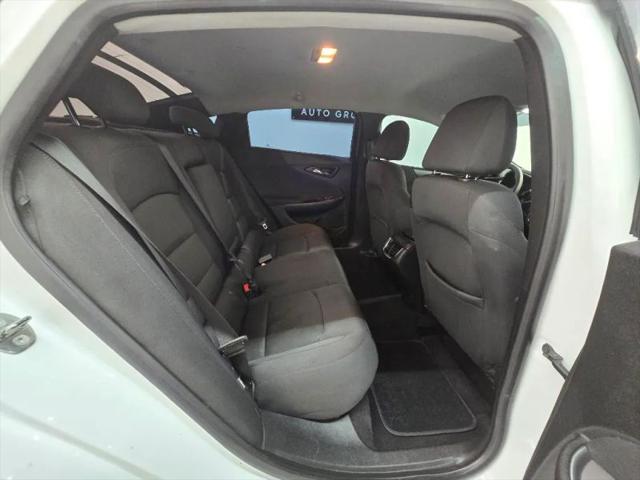2017 Chevrolet Malibu 1LT