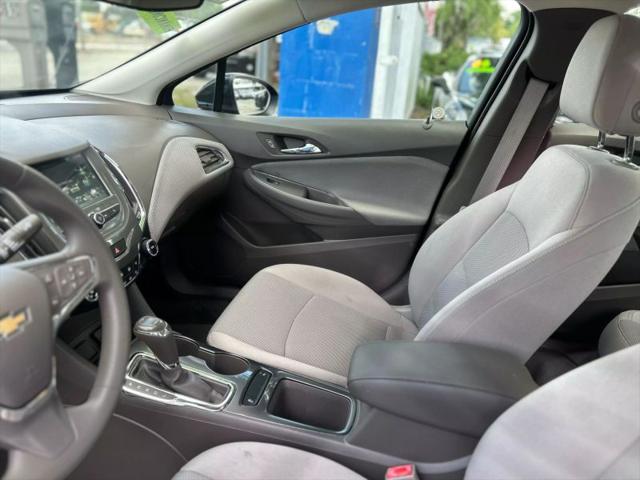 2018 Chevrolet Cruze LT Auto