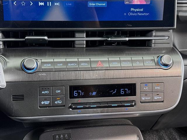 2025 Hyundai Kona EV SEL