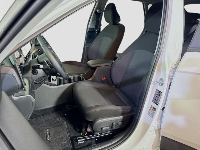 2025 Hyundai Kona EV SEL