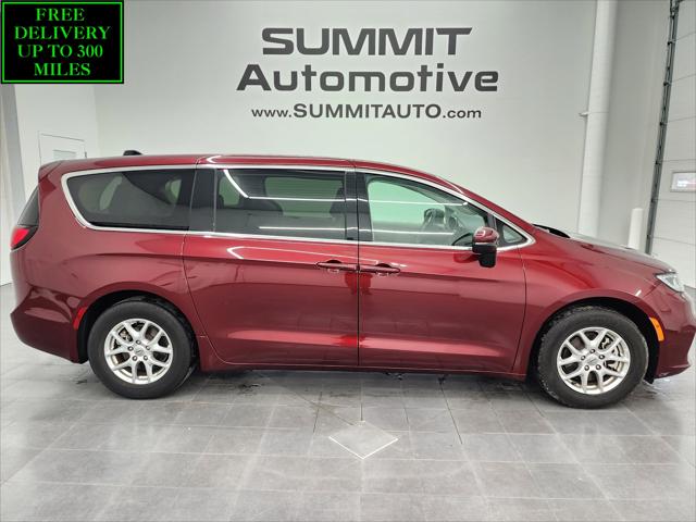 2023 Chrysler Pacifica Touring L