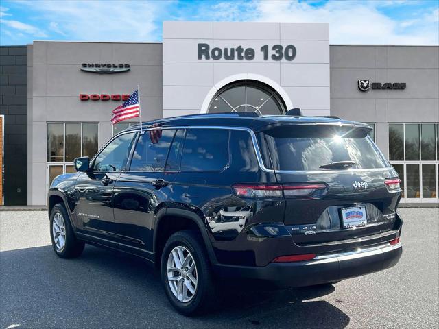 2022 Jeep Grand Cherokee L Laredo 4x4