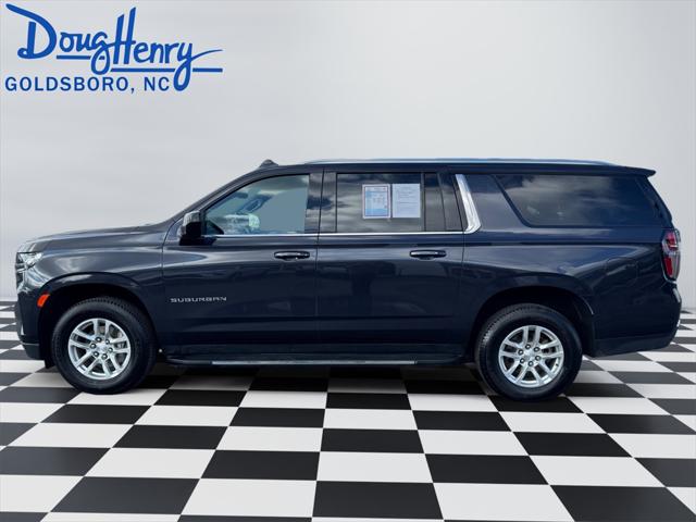 2023 Chevrolet Suburban 2WD LT