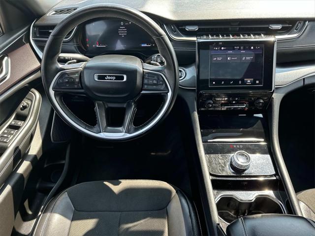 2022 Jeep Grand Cherokee L Altitude 4x4