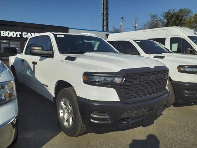 2025 RAM Ram 1500 RAM 1500 TRADESMAN CREW CAB 4X4 64 BOX