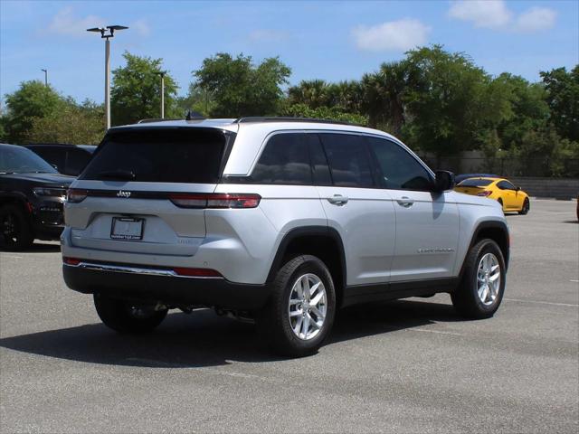 2025 Jeep Grand Cherokee GRAND CHEROKEE LAREDO X 4X2