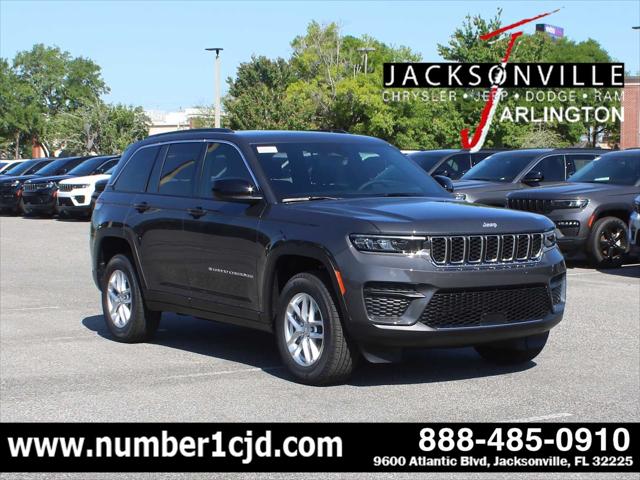 2025 Jeep Grand Cherokee GRAND CHEROKEE LAREDO X 4X2