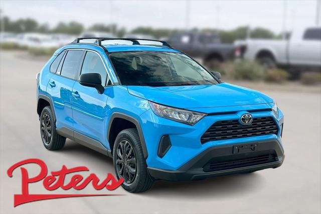 2020 Toyota RAV4 LE