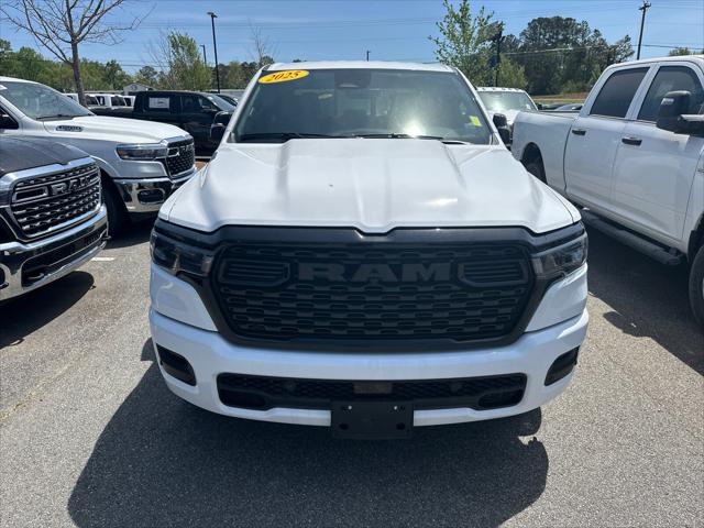 2025 RAM Ram 1500 RAM 1500 BIG HORN CREW CAB 4X4 57 BOX