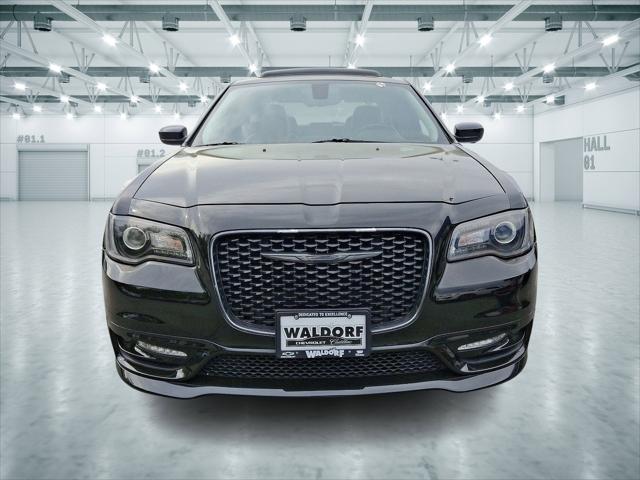 2020 Chrysler 300 Touring L