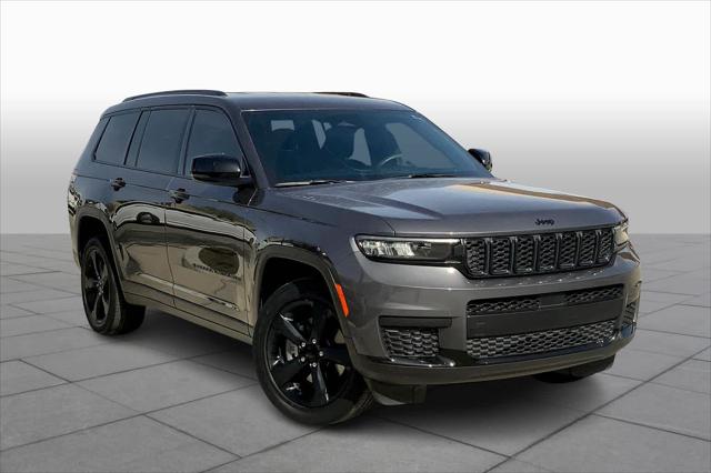 2022 Jeep Grand Cherokee L Altitude 4x2