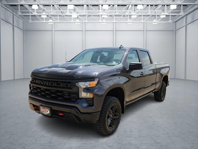 2024 Chevrolet Silverado 1500 4WD Crew Cab Standard Bed Custom Trail Boss