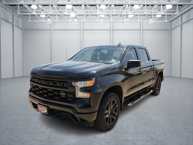 2024 Chevrolet Silverado 1500 4WD Crew Cab Short Bed Custom