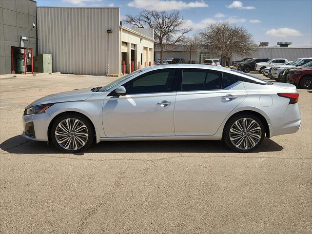 2024 Nissan Altima SL FWD