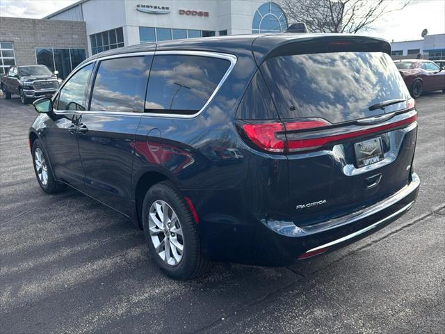 2025 Chrysler Pacifica PACIFICA SELECT AWD