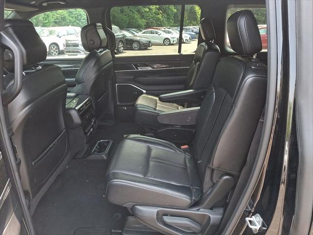 2022 Jeep Wagoneer Series III 4x4