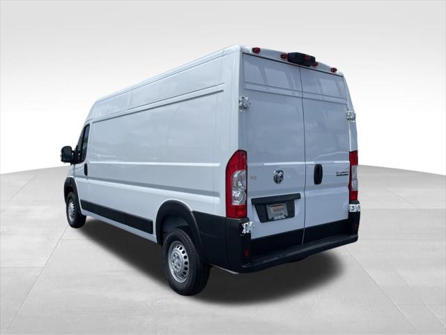 2025 Ram ProMaster 2500 Cargo Van Tradesman High Roof 159" WB w/Pass Seat