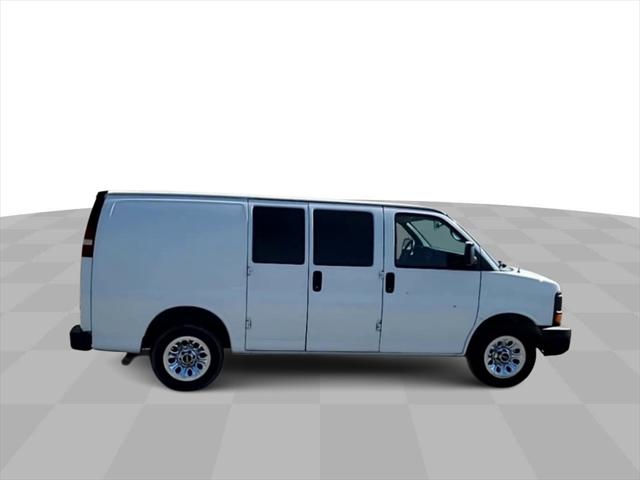 Used 2014 GMC Savana 1500 For Sale in Waterford Twp, MI