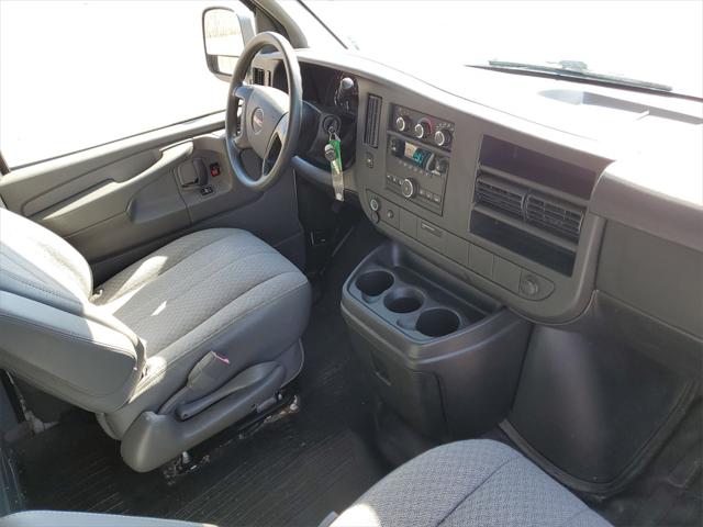 Used 2014 GMC Savana 1500 For Sale in Waterford Twp, MI