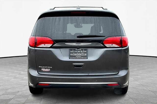 Used 2018 Chrysler Pacifica For Sale in Olive Branch, MS