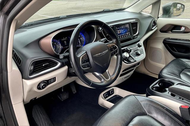 Used 2018 Chrysler Pacifica For Sale in Olive Branch, MS
