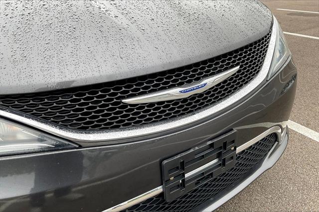 Used 2018 Chrysler Pacifica For Sale in Olive Branch, MS