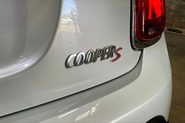 2022 MINI Hardtop Cooper S