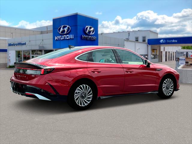 2025 Hyundai Sonata Hybrid Limited