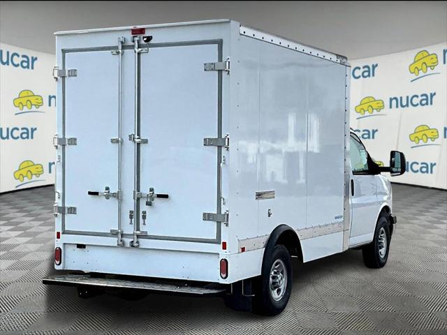 2025 Chevrolet Express Cutaway Work Van
