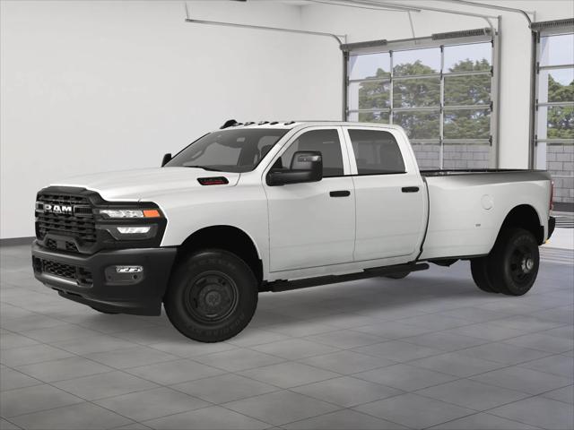 2025 RAM Ram 3500 RAM 3500 TRADESMAN CREW CAB 4X4 8 BOX