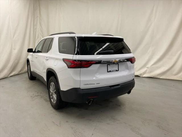 2023 Chevrolet Traverse AWD LT Leather