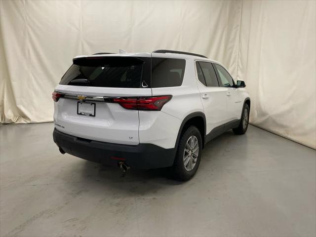 2023 Chevrolet Traverse AWD LT Leather