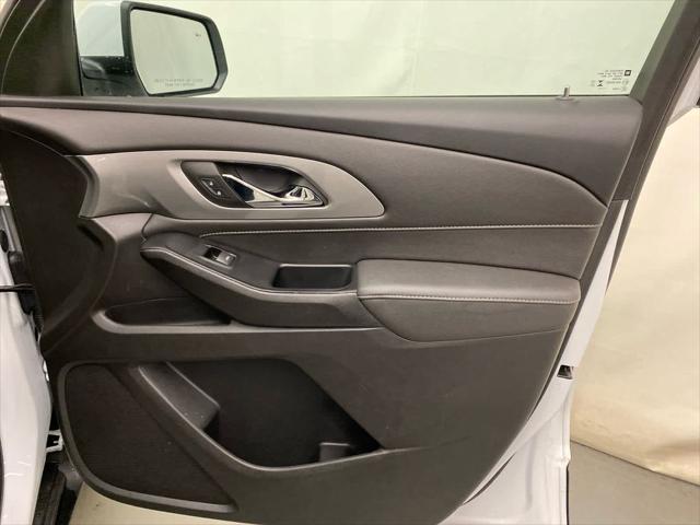 2023 Chevrolet Traverse AWD LT Leather