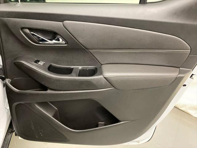 2023 Chevrolet Traverse AWD LT Leather
