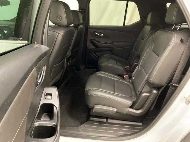 2023 Chevrolet Traverse AWD LT Leather