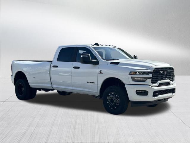 2025 RAM Ram 3500 RAM 3500 BIG HORN CREW CAB 4X4 8 BOX