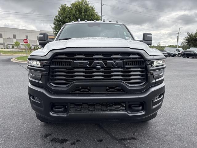 2025 RAM Ram 3500 Chassis Cab RAM 3500 TRADESMAN CREW CAB CHASSIS 4X4 60 CA