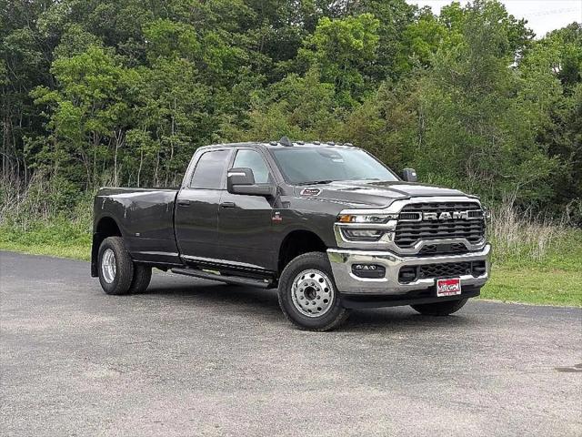 2025 RAM Ram 3500 RAM 3500 TRADESMAN CREW CAB 4X4 8 BOX