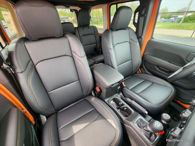 2025 Jeep Wrangler WRANGLER 4-DOOR SAHARA