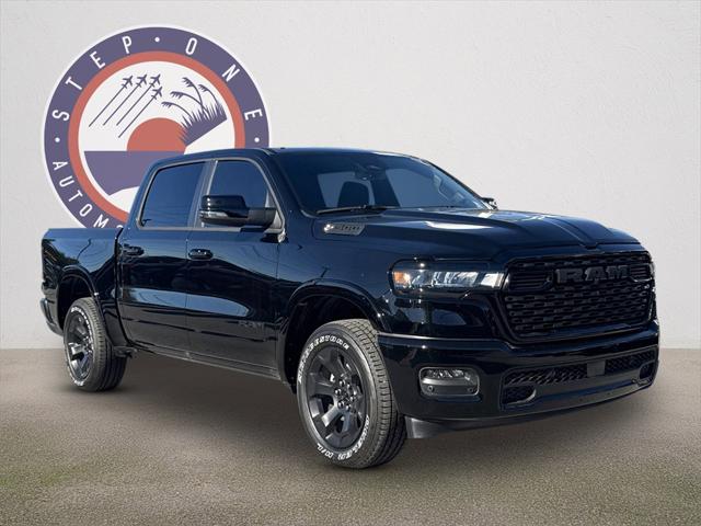 2025 RAM Ram 1500 RAM 1500 BIG HORN CREW CAB 4X4 57 BOX